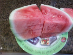 Eating watermelon doesn't fill me up, although it's high in water content.